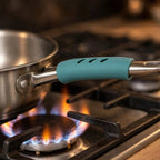 2pcs-silicone-pan-handle-cover-heat-insulation-assist-handle-holder-grip-sleeve-kitchen-gadgets-3